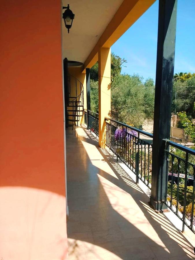 Villa Efterpi Kontokali Eksteriør billede
